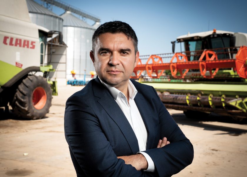 Cine sunt românii care fac agricultură după model american